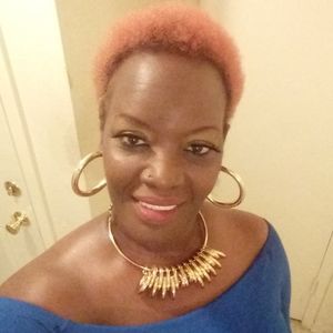 Meet your Posher, Elnora